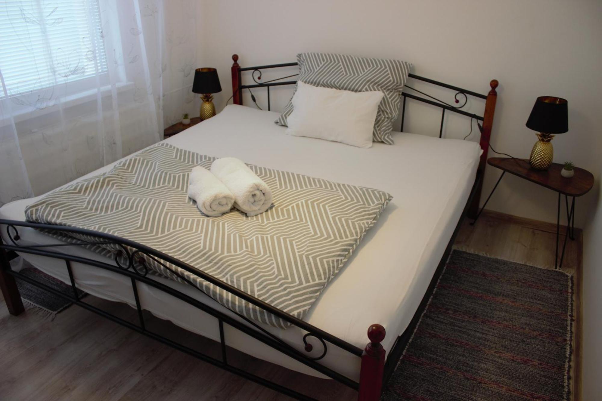 Apartman Surany Extérieur photo